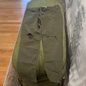 GAP women Khaki Green Distressed easy leggings 30r